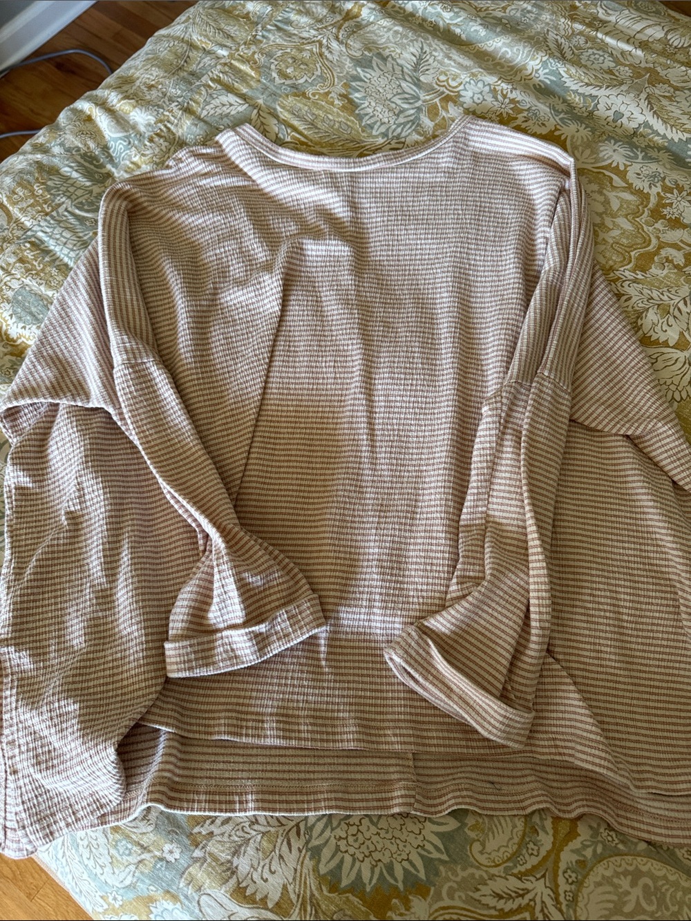 Women’s Lightweight Ribbed Crewneck - Cream/Tan